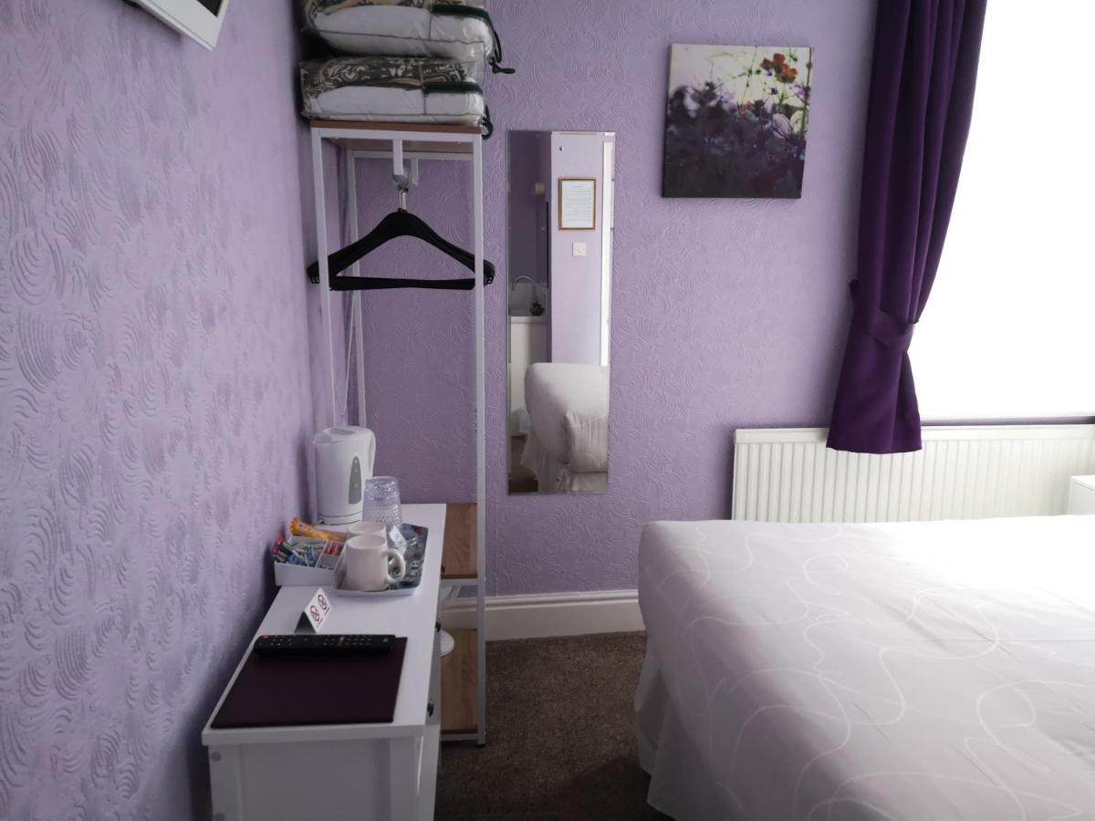 The Phoenix Guest House Scarborough Buitenkant foto